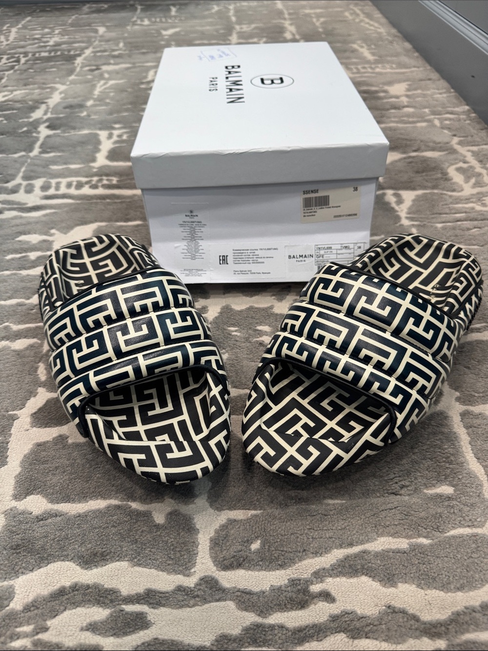 Balmain Black & Cream Geometric Logo Slide Sandals